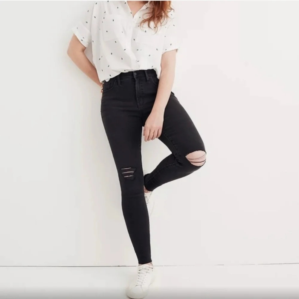 Madewell 9" Mid- Rise Skinny washed black Lunar? Raw Hem size 27